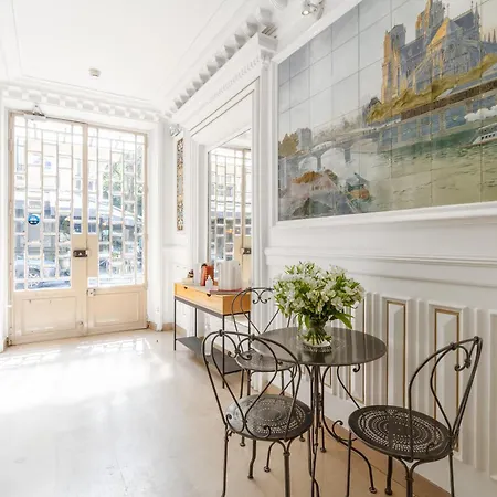 Apartamento Le Brad Pitt - Passy Tour Eiffel A Pied- 4 Personnes - Logement Entierement Climatise Paris