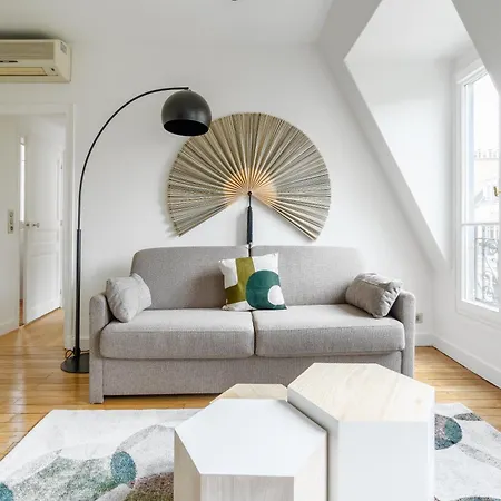 Le Brad Pitt - Passy Tour Eiffel A Pied- 4 Personnes - Logement Entierement Climatise *